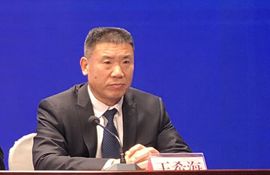 市生态环境局党组成员、副局长 王希海