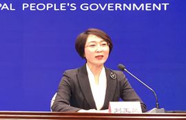 市国资委党委委员、副主任 刘玉凤