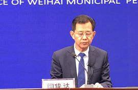 市财政局党组成员、副局长、二级调研员 闫俊达