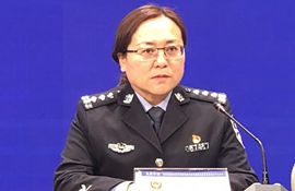 市公安局交警支队副支队长 邹向阳