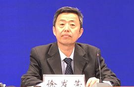 市农业农村局党组成员、市农业农村事务中心主任 徐发荣