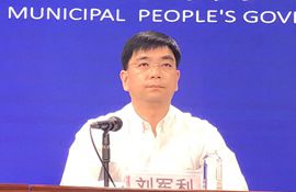 市统计局党组成员、副局长 刘军利