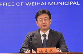 市委教育工委常务副书记，市教育局党组书记、局长 徐东晖