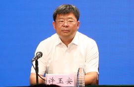 乳山市卫生健康局党组书记、局长 许玉安