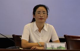 乳山市科技局党组书记、局长 辛丽