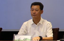 乳山市工业和信息化局党组书记、局长 于强