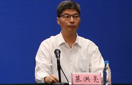    市审计局党组成员、副局长 慕洪亮