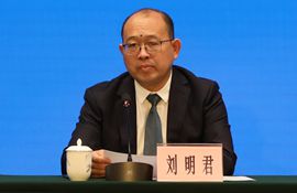 荣成市委常委、组织部长、统战部长 刘明君