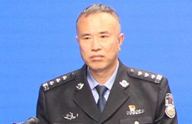 市公安局治安支队支队长 王兆振