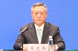 市卫生健康委党组成员、副主任 王建伟