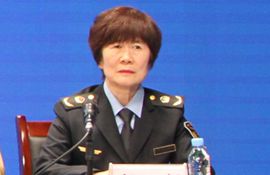 市市场监管局三级调研员 邹辉 
