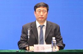 市医保局党组成员、副局长 李海宁