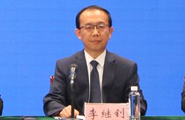 市疾控中心传染病防制科科长、副主任医师 李继钊