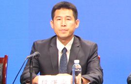 临港区草庙子镇党委书记、一级主任科员 段潇宁