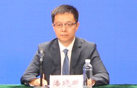 市委组织部副部长，威海干部学院分管日常工作的副院长、新闻发言人 潘晓鹏