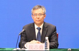 市审计局党组成员、副局长 侯志勇
