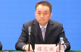 市住房城乡建设局城管服务中心党委委员、副主任 谭益成 