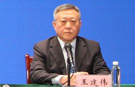 市卫生健康委党组成员、副主任 王建伟