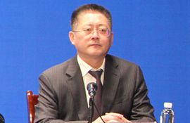 市财政管理服务中心副主任 王建威