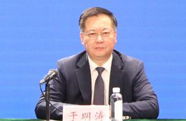 市商务局党组书记、局长 于明涛