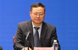 市科技局党组成员、四级调研员、新闻发言人 李世强