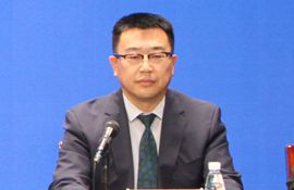 市生态环境局党组成员、副局长、新闻发言人 张峰