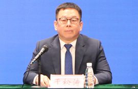 市国资委党委书记、主任 于松涛 