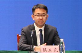 市司法局党委委员、副局长、新闻发言人 侯立尧
