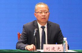 市水文中心党委委员、副主任 刘建光