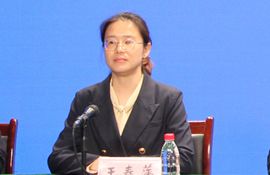 市疾病预防控制中心传染病防制科科长、副主任医师 王春萍