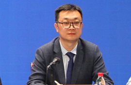 威海金融监管分局党委委员、副局长 王军锋