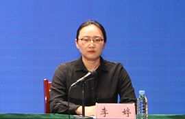 市医保局副局长 李婷