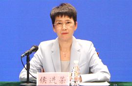 市司法局局长 侯进荣