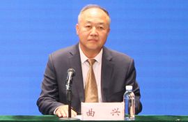 市教育局三级调研员 曲兴